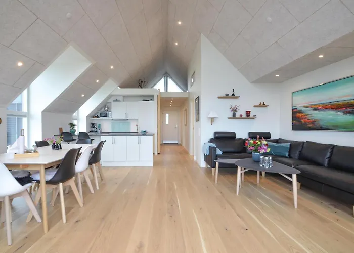 Two-bedroom In Apartment *